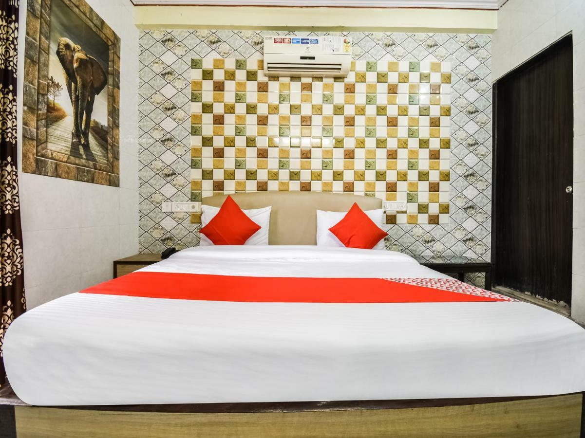 Oyo 48665 Kesar Palace Amer Bagian luar foto