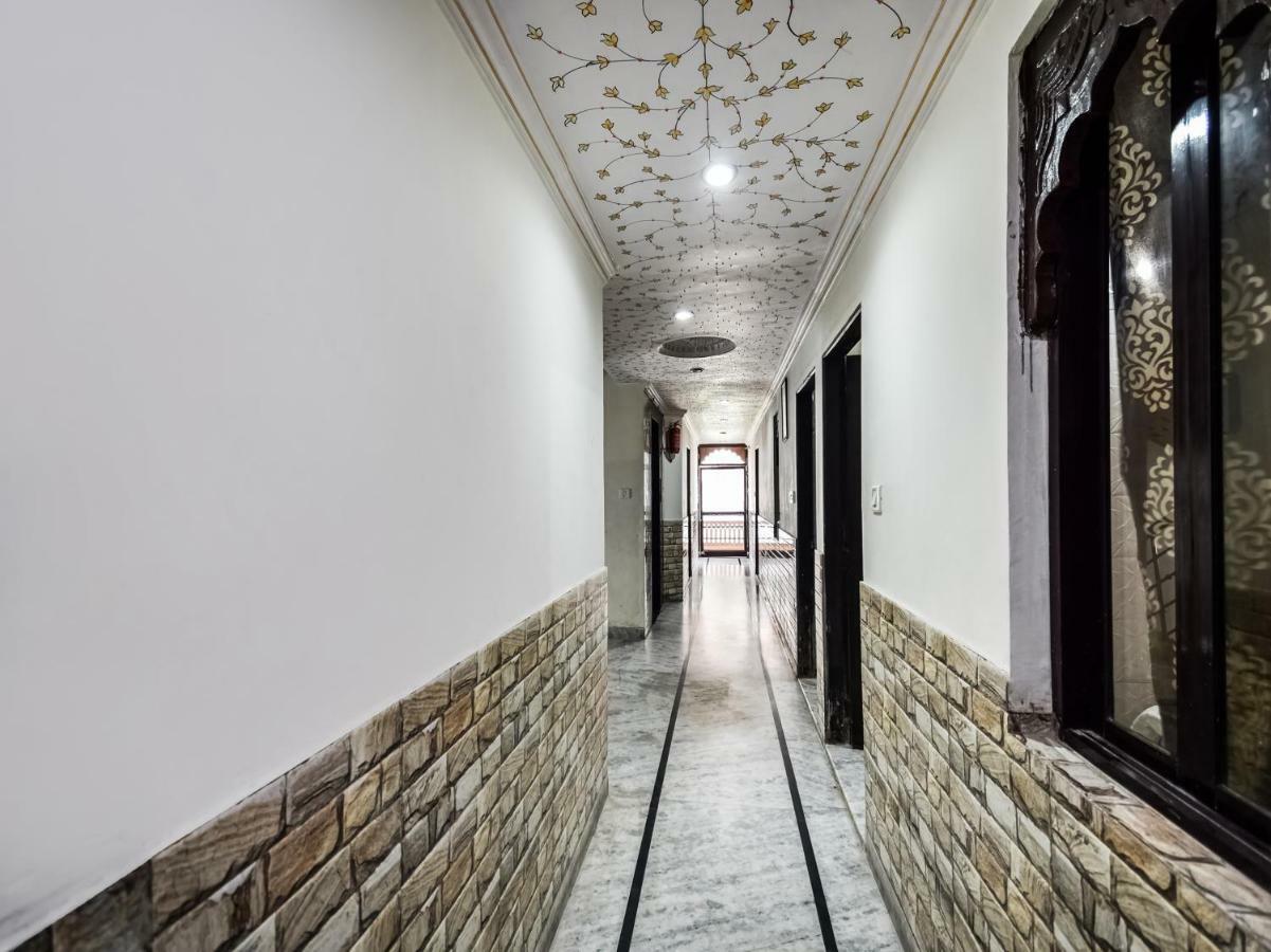 Oyo 48665 Kesar Palace Amer Bagian luar foto