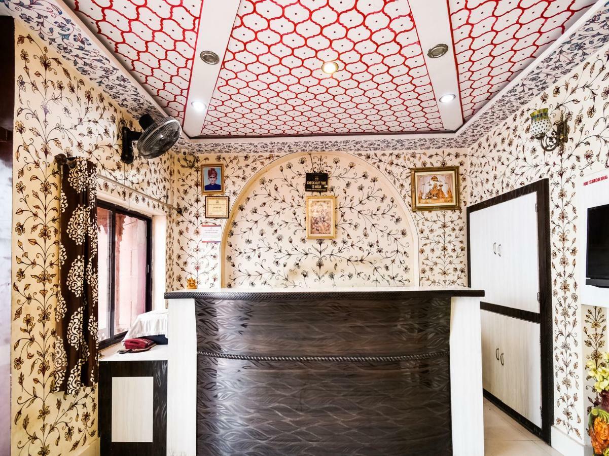 Oyo 48665 Kesar Palace Amer Bagian luar foto
