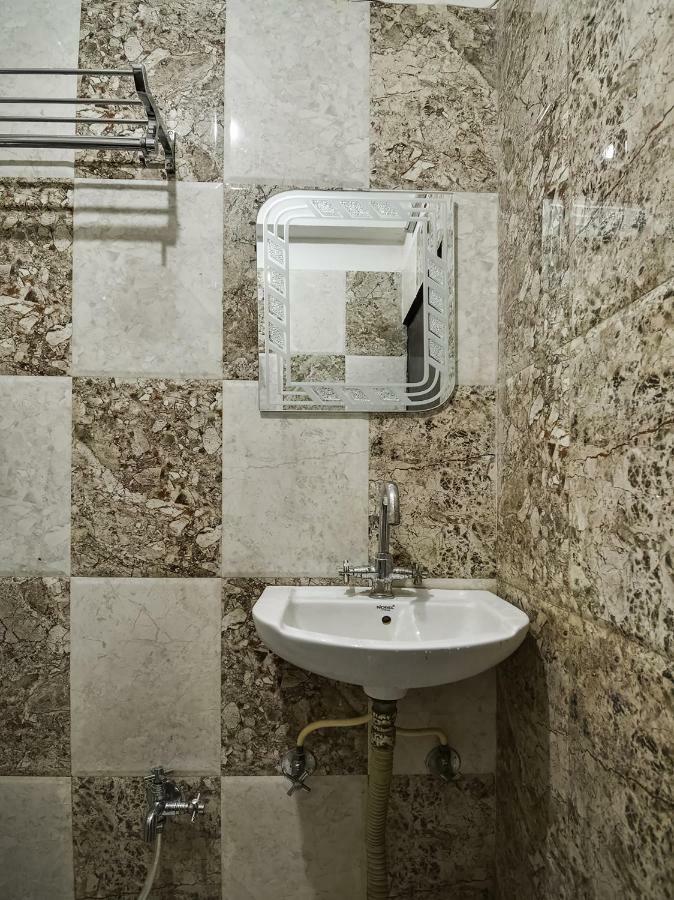 Oyo 48665 Kesar Palace Amer Bagian luar foto