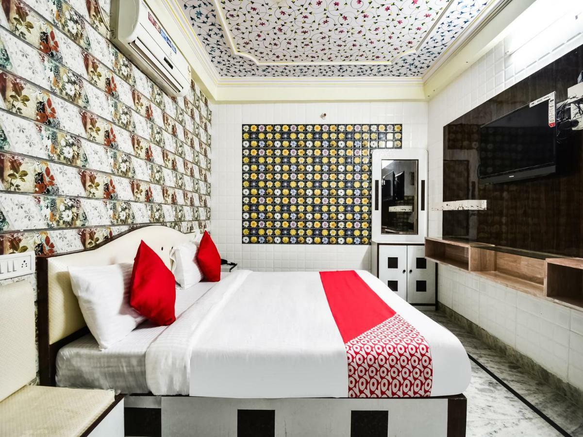 Oyo 48665 Kesar Palace Amer Bagian luar foto