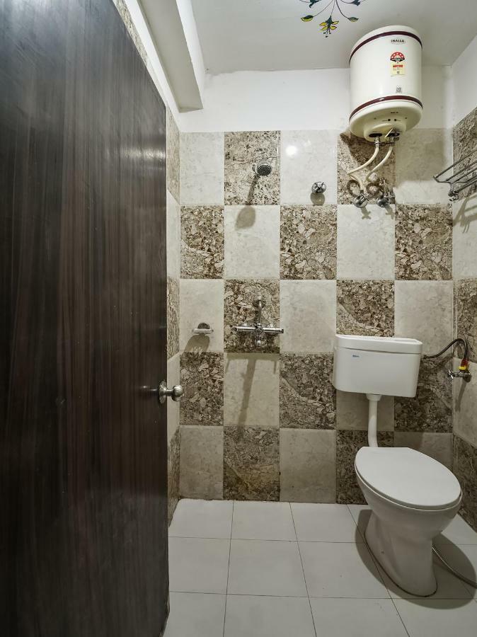 Oyo 48665 Kesar Palace Amer Bagian luar foto